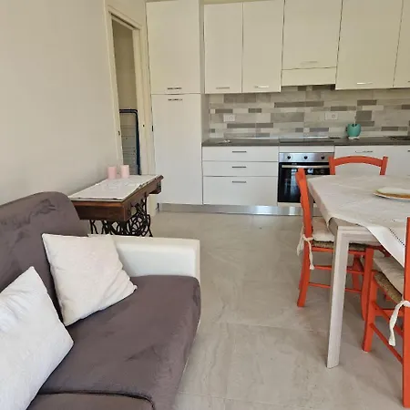 Donna Luisia - Wi-fi, Parcheggio Privato, Aria Condizionata Apartamento Civitanova Marche