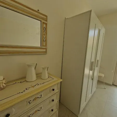 Apartamento Donna Luisia - Wi-fi, Parcheggio Privato, Aria Condizionata Civitanova Marche