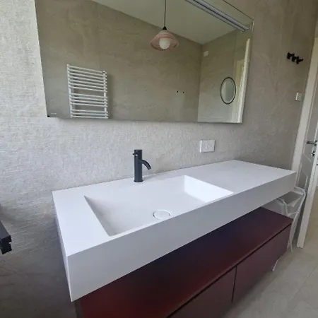 Donna Luisia - Wi-fi, Parcheggio Privato, Aria Condizionata Apartamento Civitanova Marche